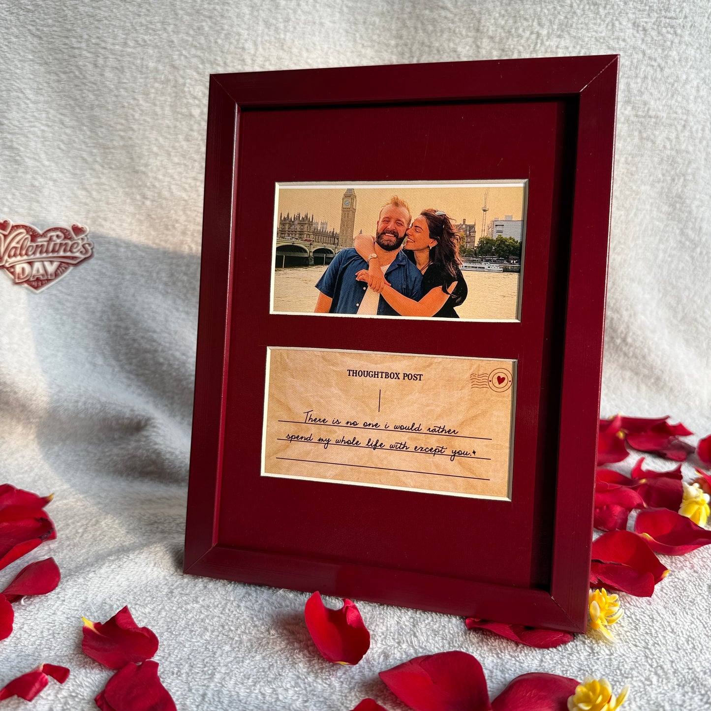 Postcard Valentine Giftbox 2026 💌